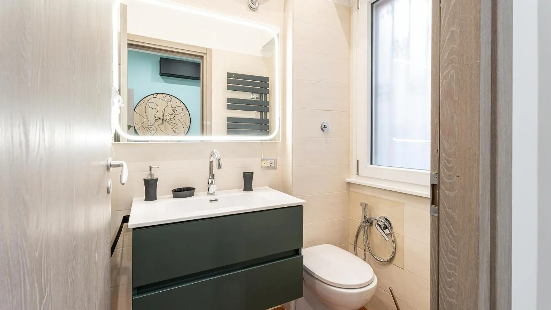 Crh - Il Nido Di Romolo Apartment 0*, Rome